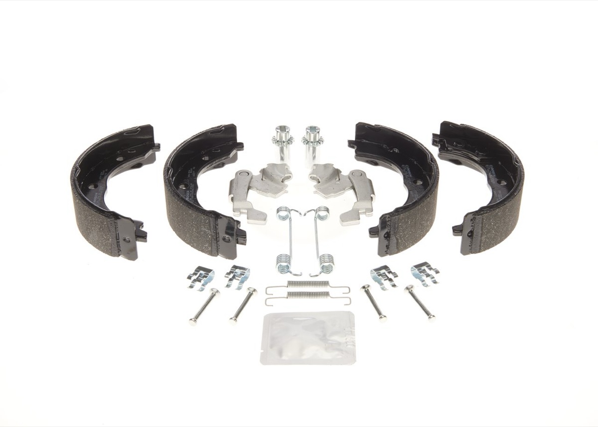 Bosch 0 204 113 821 Drum Brake Kit