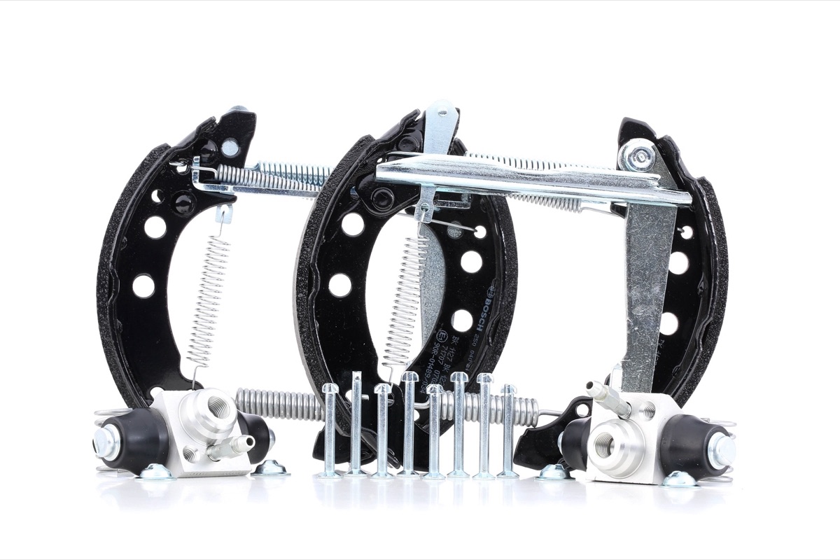 Bosch 0 204 114 053 Drum Brake Kit
