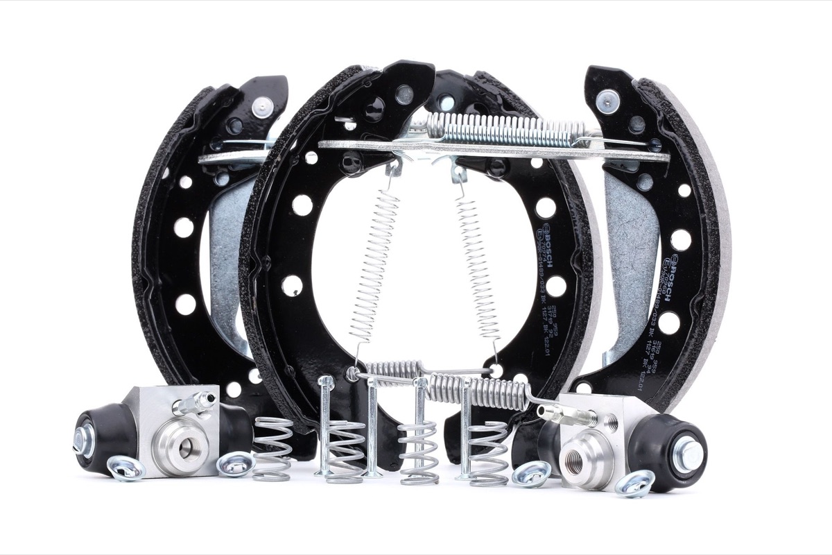 Bosch 0 204 114 690 Drum Brake Kit