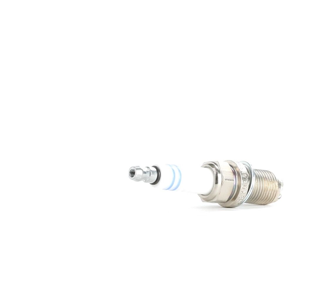 Bosch 0 242 229 613 Spark Plug