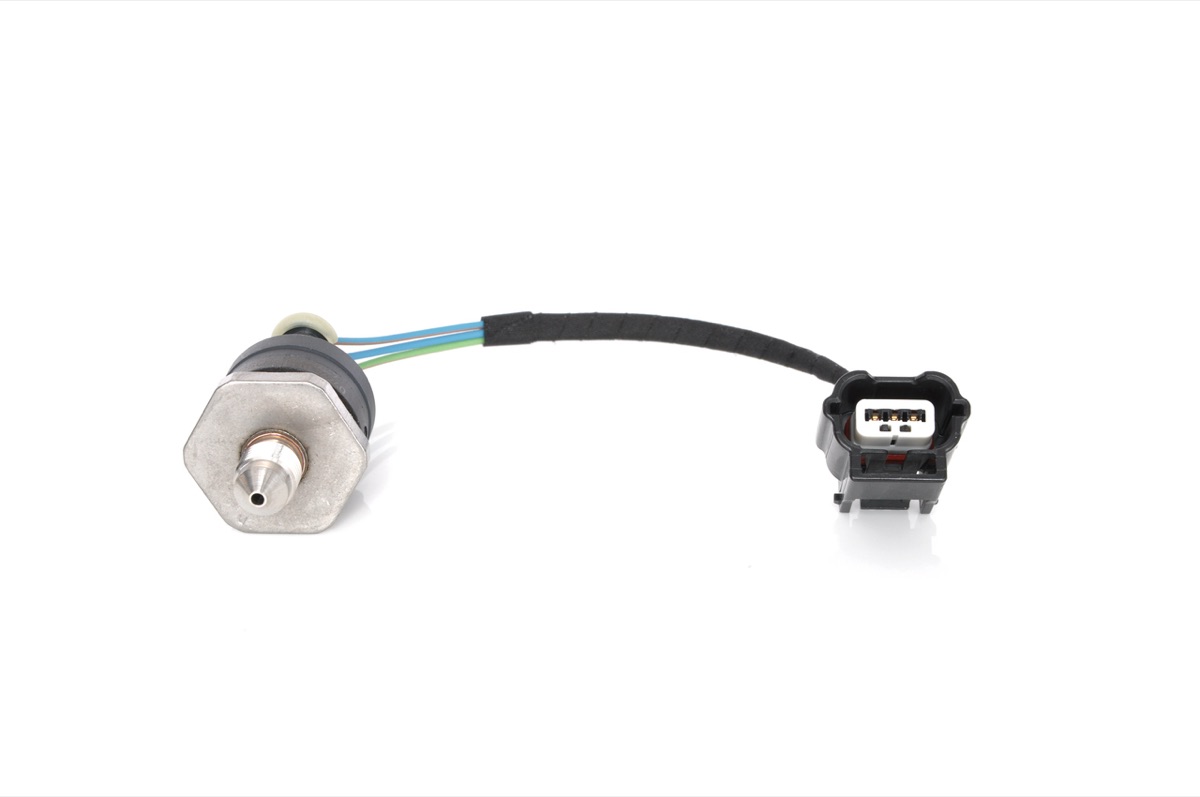 Bosch 0 261 545 047 Fuel Pressure Sensor