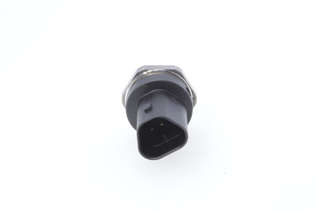 Bosch 0 261 545 063 Fuel Pressure Sensor
