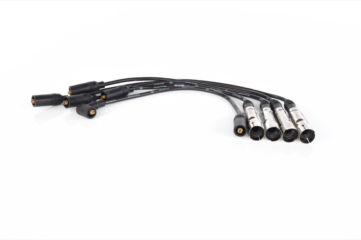 Bosch 0 986 356 317 Ignition Lead Set
