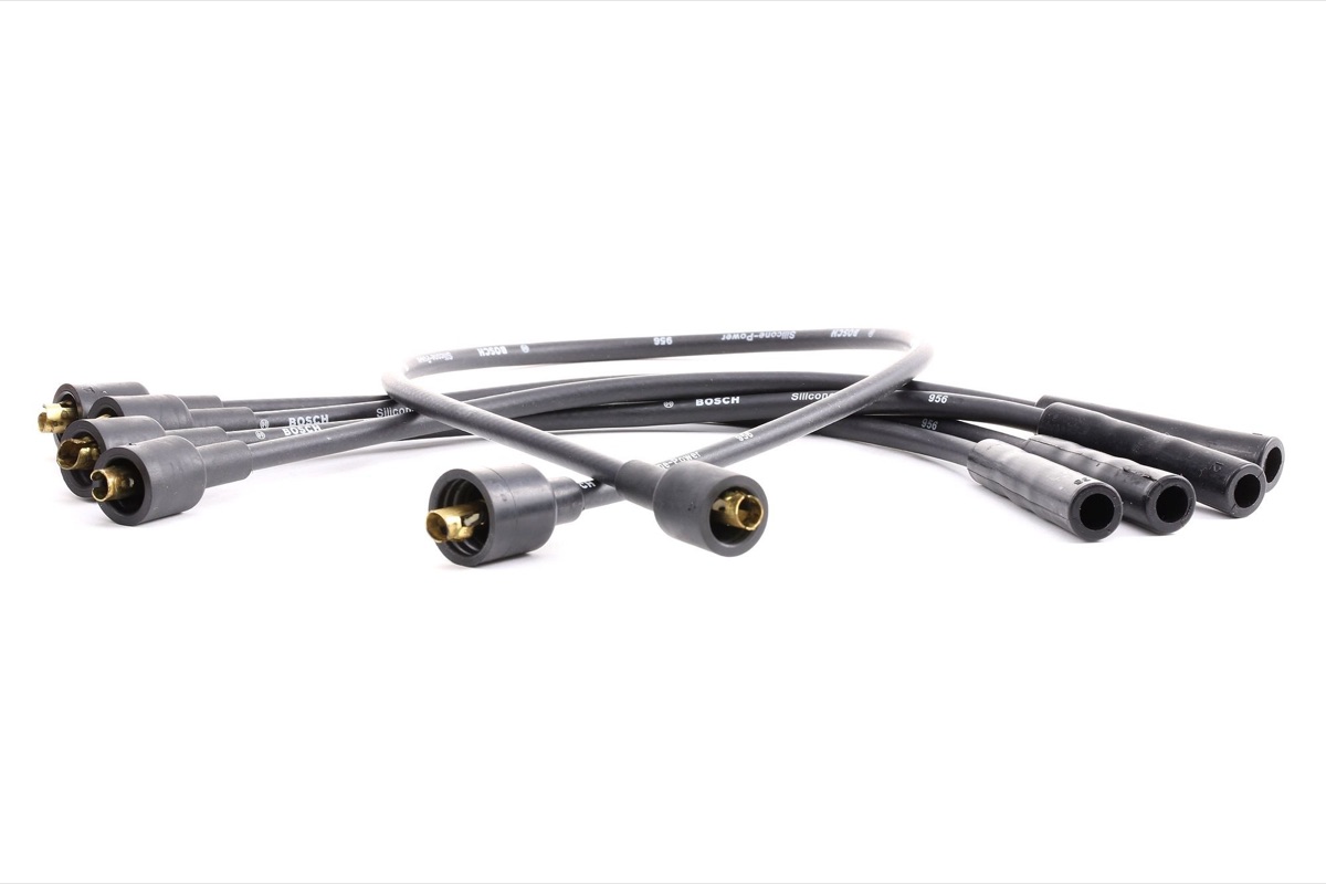 Bosch 0 986 357 117 Ignition Lead Set