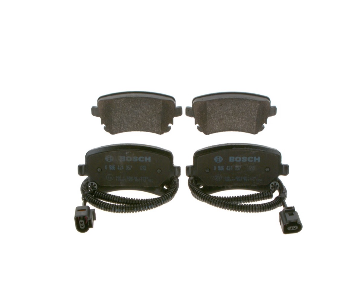 Bosch 0 986 424 057 Brake Pad Set