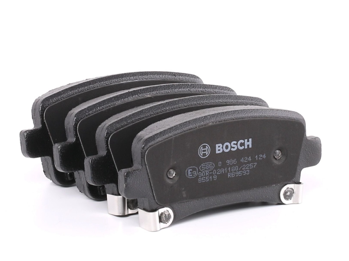 Bosch 0 986 424 124 Brake Pad Set