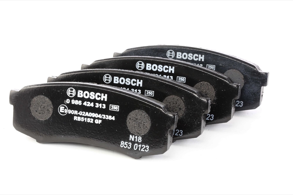 Bosch 0 986 424 313 Brake Pad Set