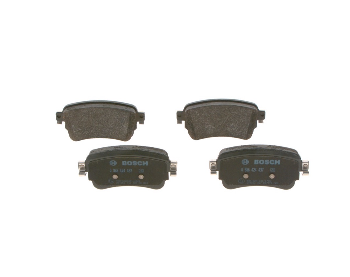 Bosch 0 986 424 437 Brake Pad Set