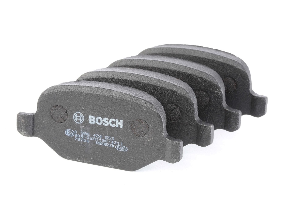 Bosch 0 986 424 553 Brake Pad Set