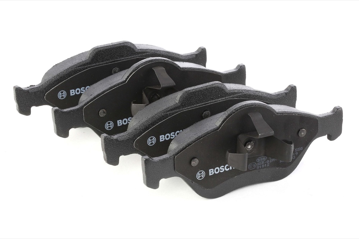 Bosch 0 986 424 558 Brake Pad Set