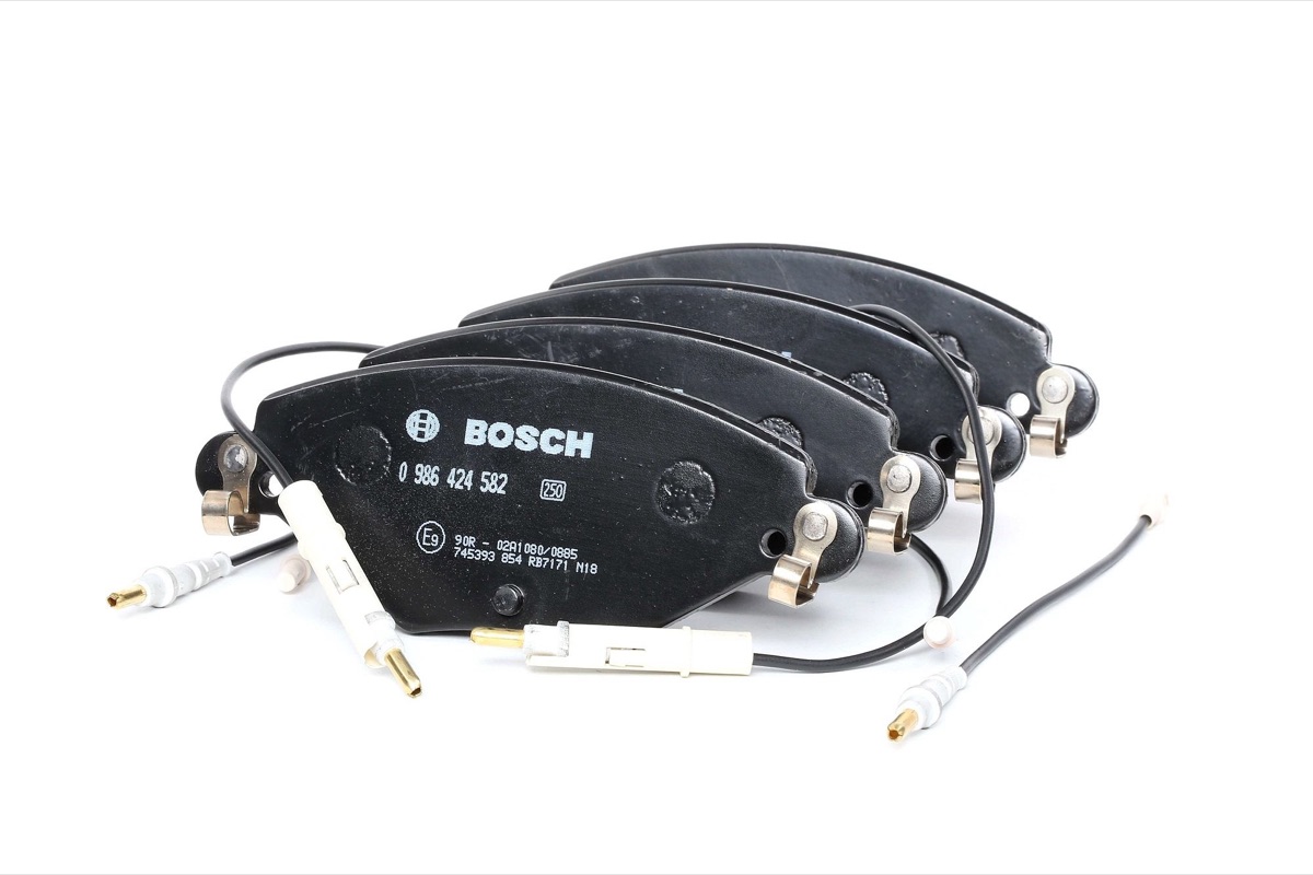 Bosch 0 986 424 582 Brake Pad Set
