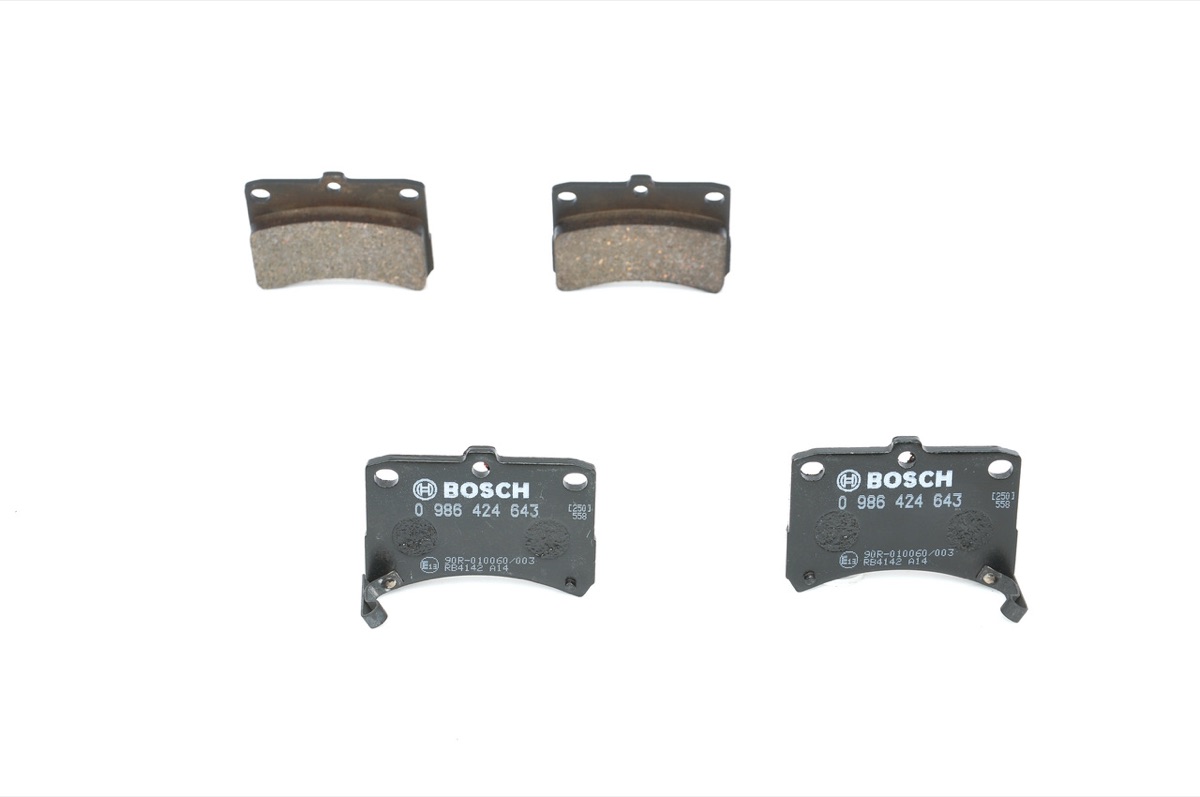 Bosch 0 986 424 643 Brake Pad Set