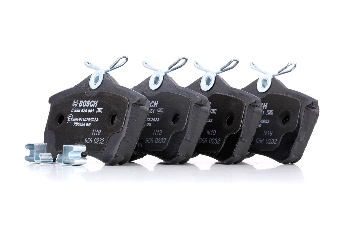 Bosch 0 986 424 661 Brake Pad Set