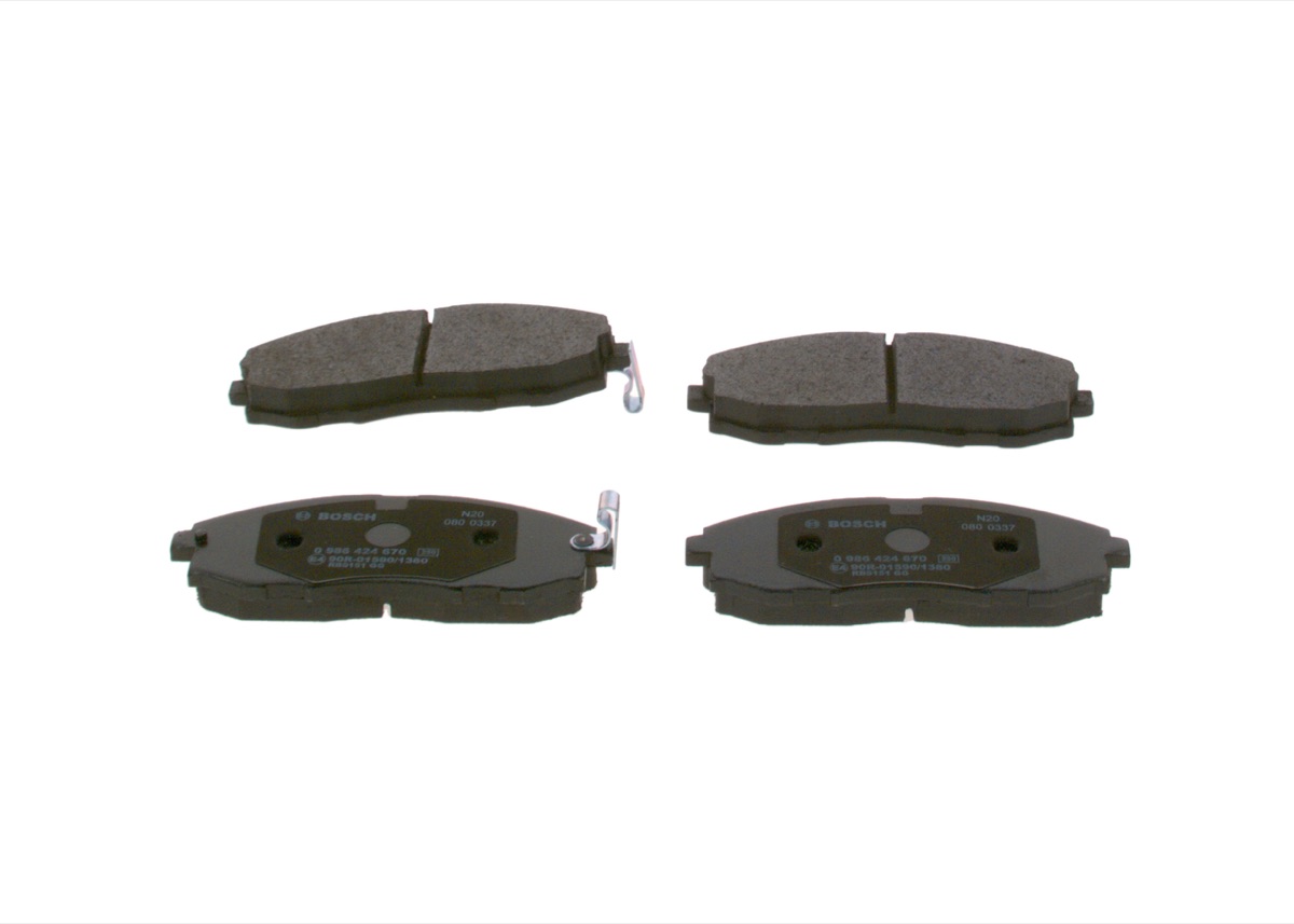 Bosch 0 986 424 670 Brake Pad Set