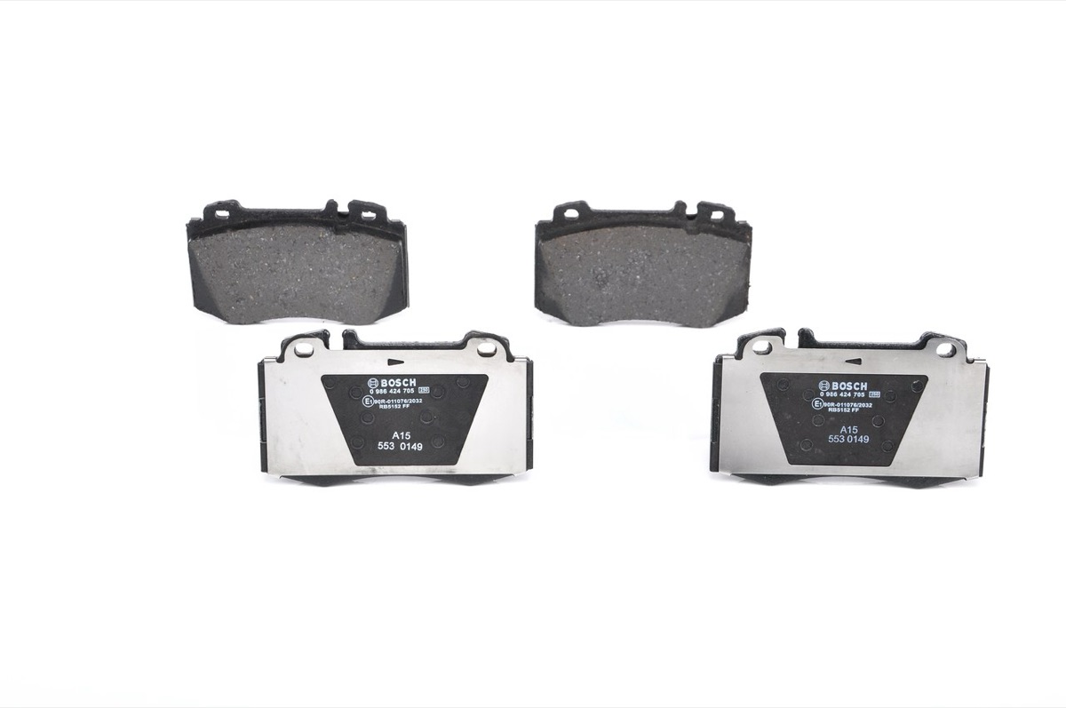 Bosch 0 986 424 705 Brake Pad Set