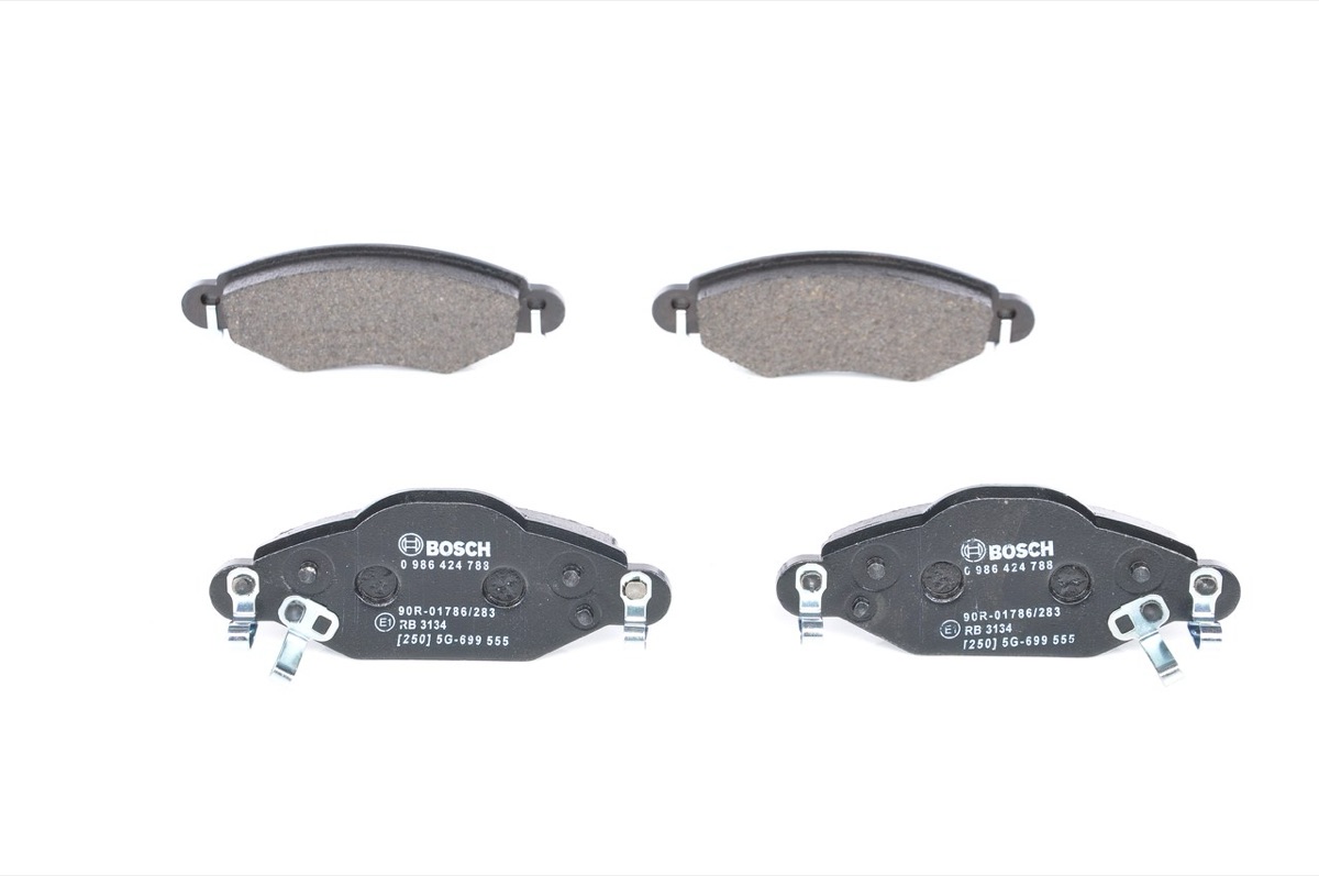 Bosch 0 986 424 788 Brake Pad Set