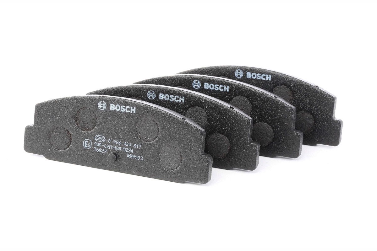 Bosch 0 986 424 817 Brake Pad Set