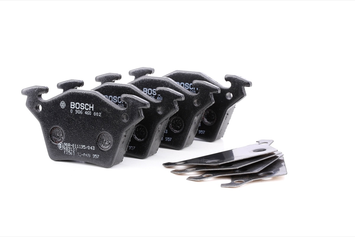 Bosch 0 986 460 002 Brake Pad Set