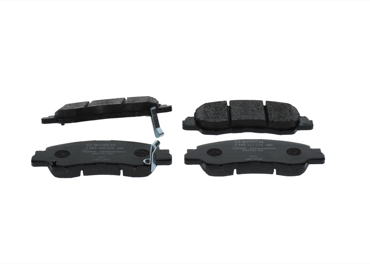 Bosch 0 986 460 070 Brake Pad Set