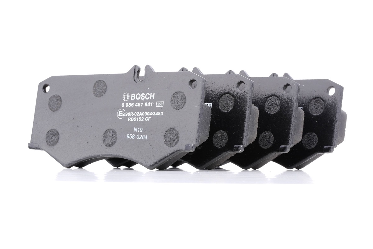 Bosch 0 986 467 841 Brake Pad Set
