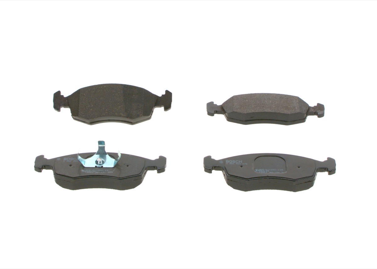 Bosch 0 986 469 070 Brake Pad Set