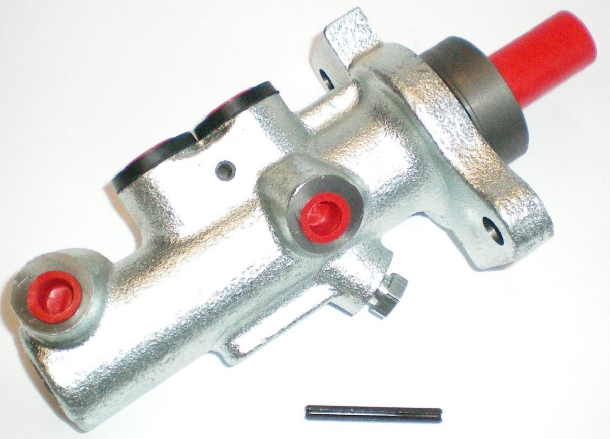Bosch 0 986 480 992 Brake Master Cylinder