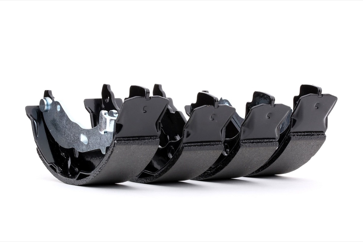 Bosch 0 986 487 690 Brake Shoe Set