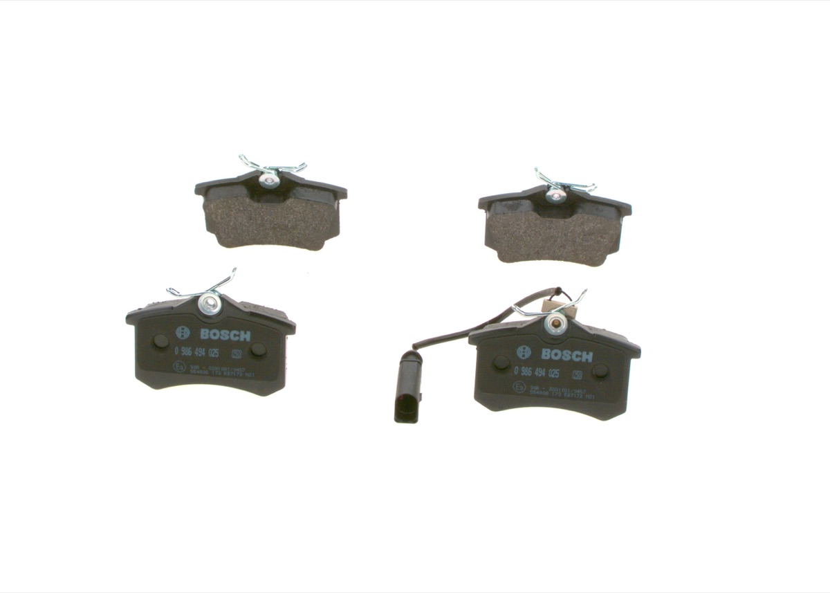 Bosch 0 986 494 025 Brake Pad Set