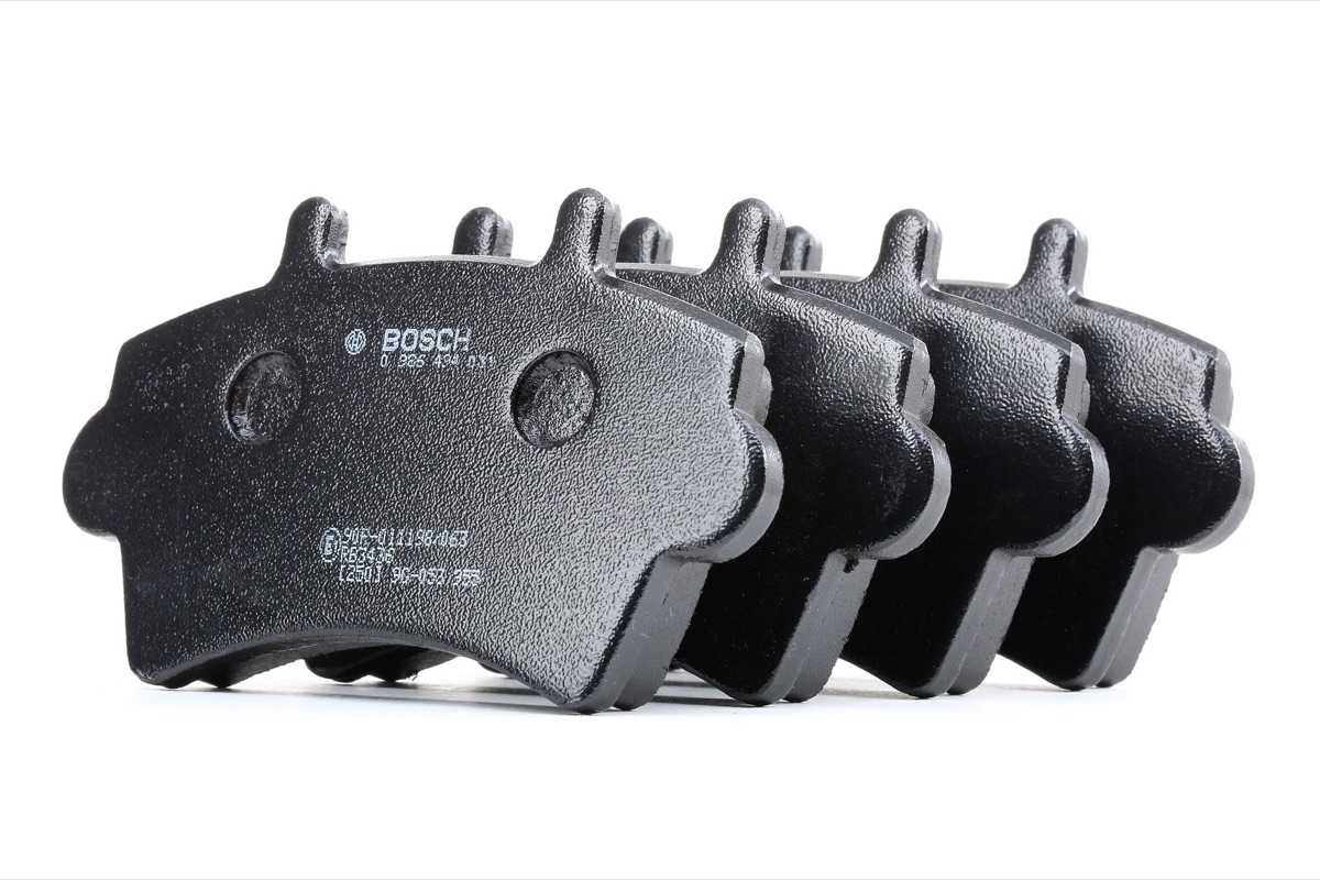 Bosch 0 986 494 031 Brake Pad Set