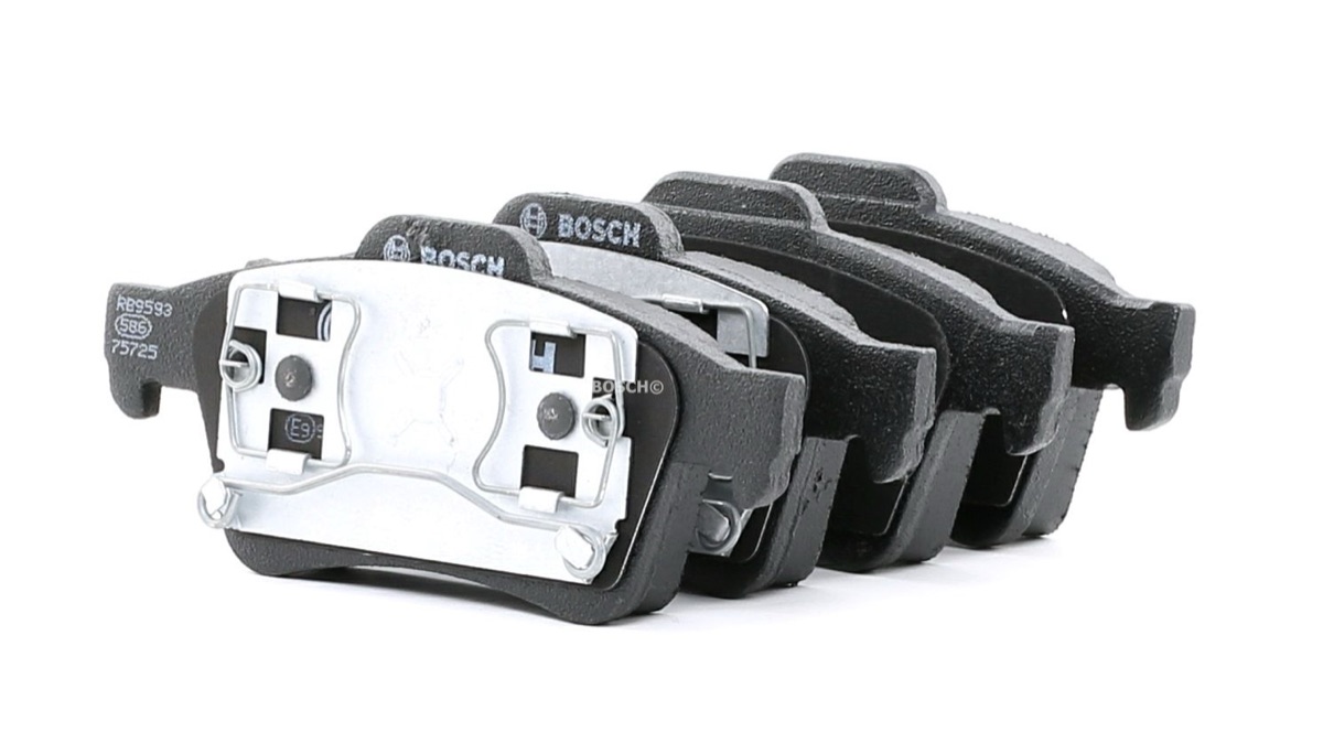 Bosch 0 986 494 032 Brake Pad Set