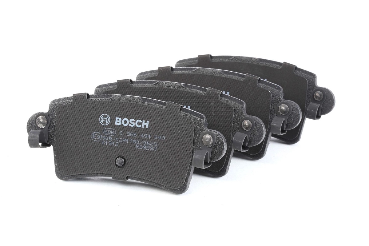 Bosch 0 986 494 043 Brake Pad Set