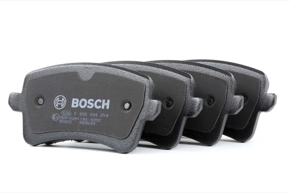 Bosch 0 986 494 254 Brake Pad Set