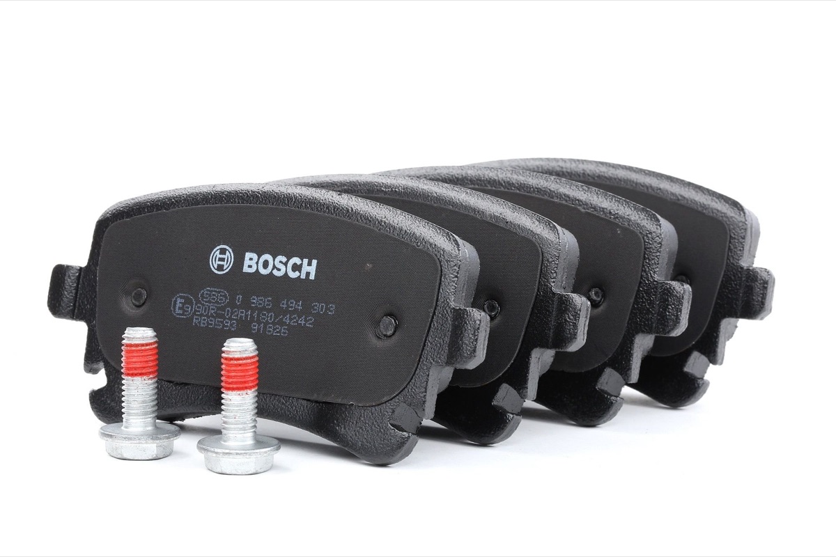 Bosch 0 986 494 303 Brake Pad Set