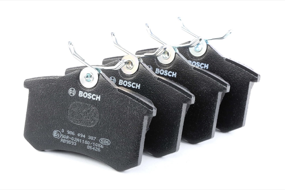 Bosch 0 986 494 387 Brake Pad Set