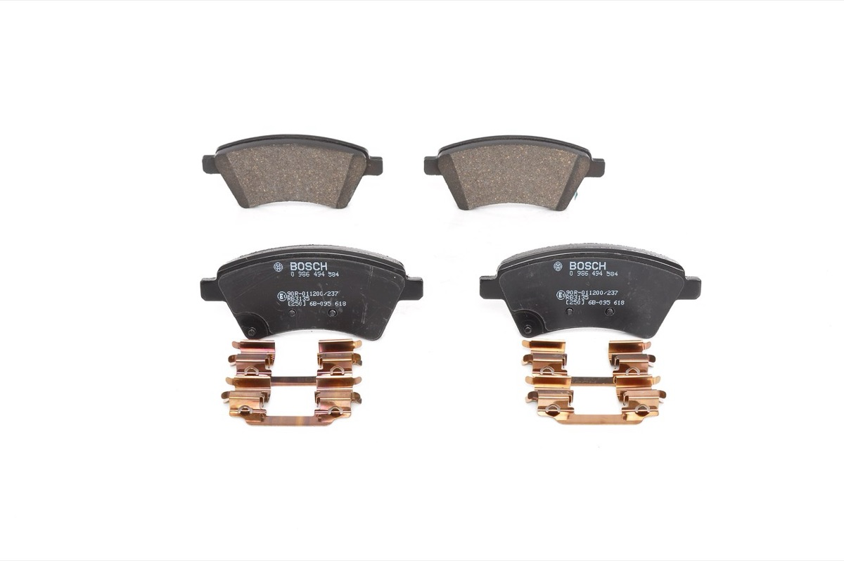 Bosch 0 986 494 584 Brake Pad Set