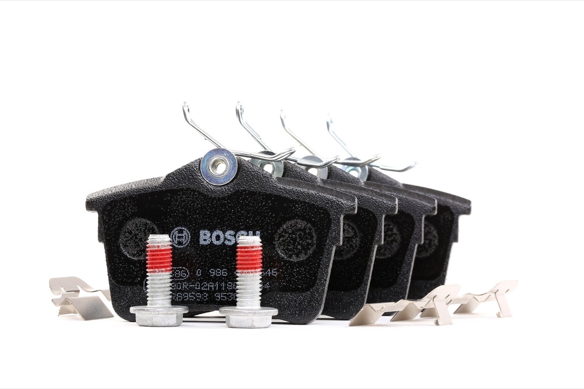 Bosch 0 986 494 646 Brake Pad Set