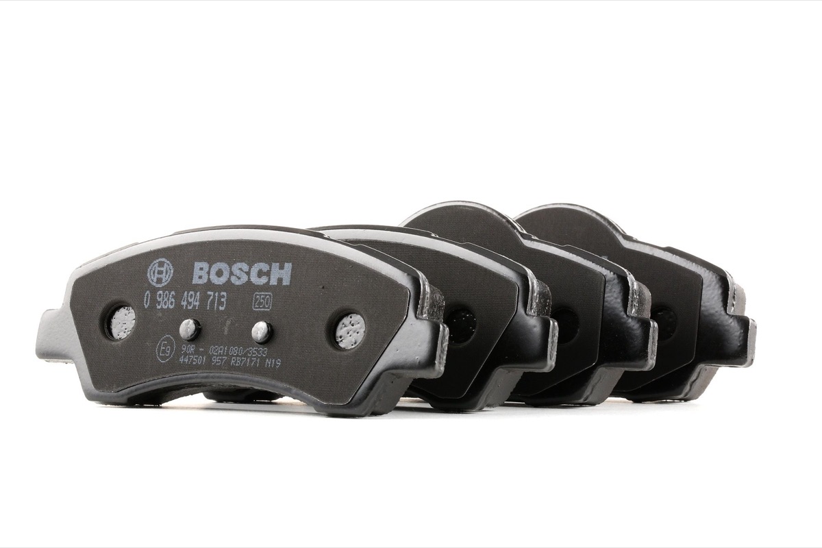 Bosch 0 986 494 713 Brake Pad Set