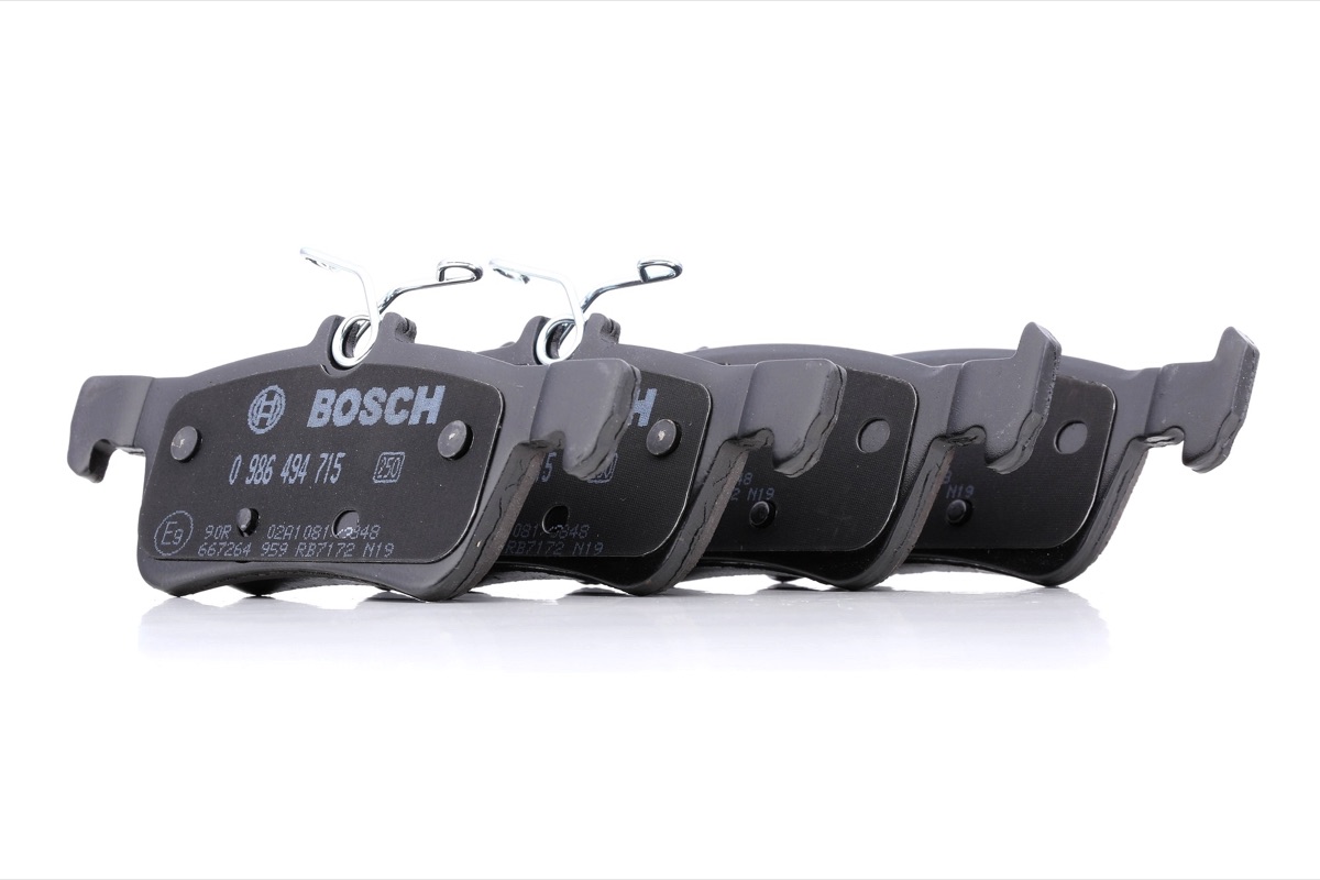 Bosch 0 986 494 715 Brake Pad Set