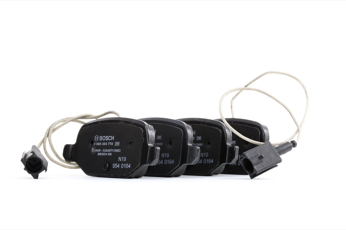 Bosch 0 986 494 779 Brake Pad Set