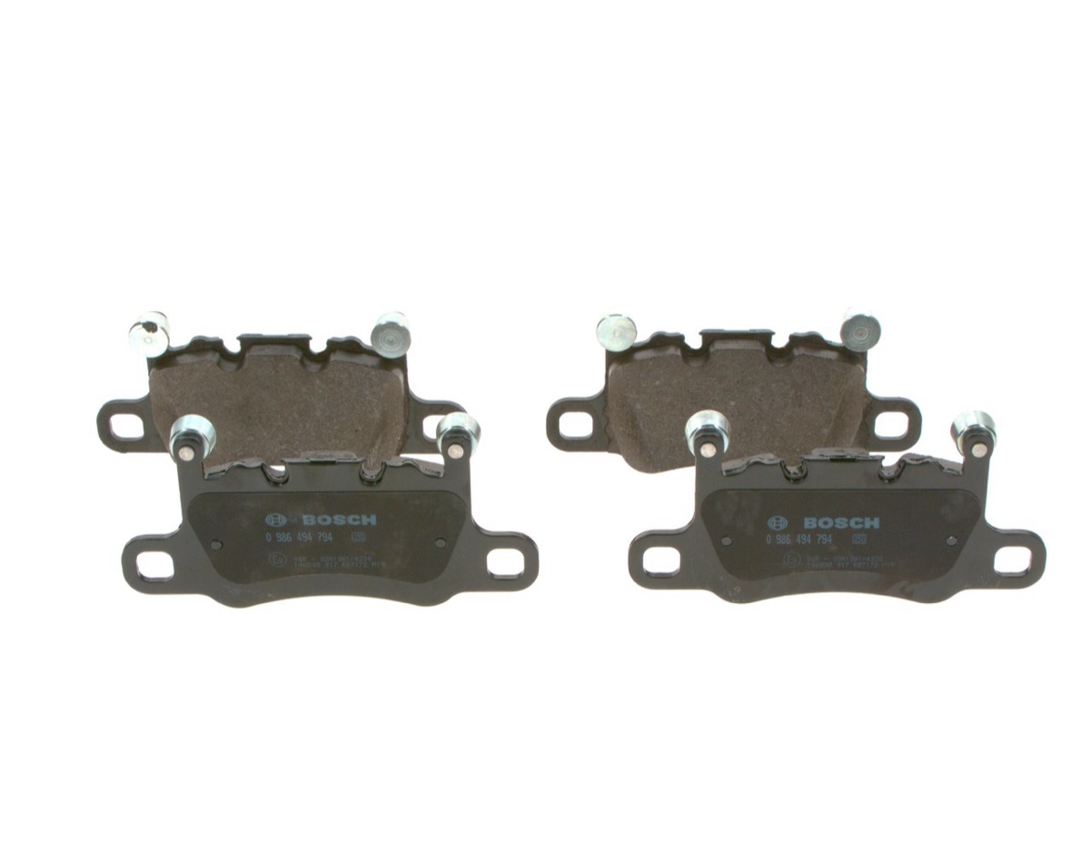 Bosch 0 986 494 794 Brake Pad Set