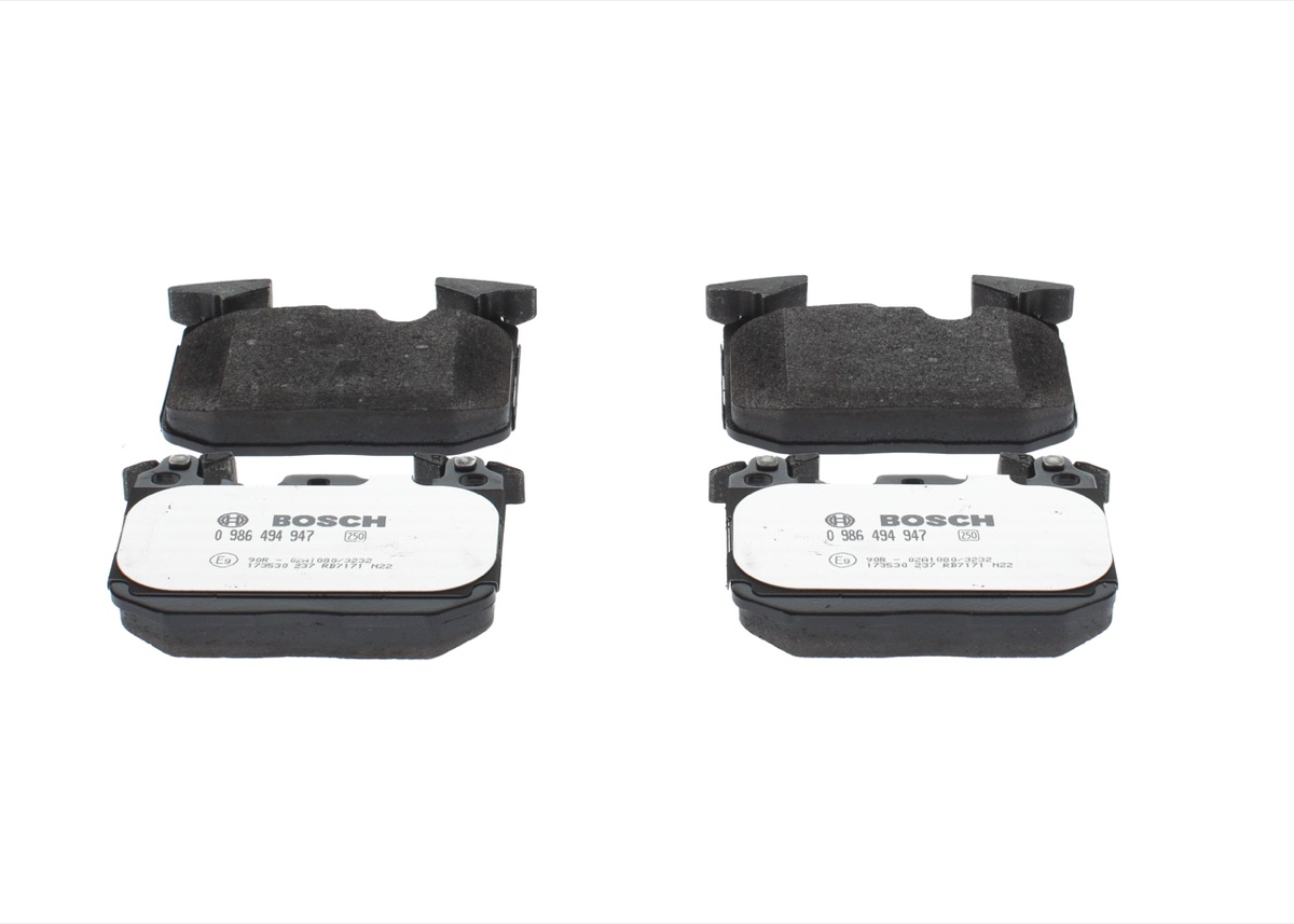 Bosch 0 986 494 947 Brake Pad Set