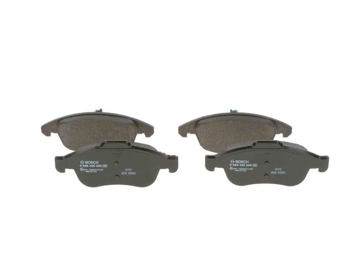 Bosch 0 986 495 258 Brake Pad Set