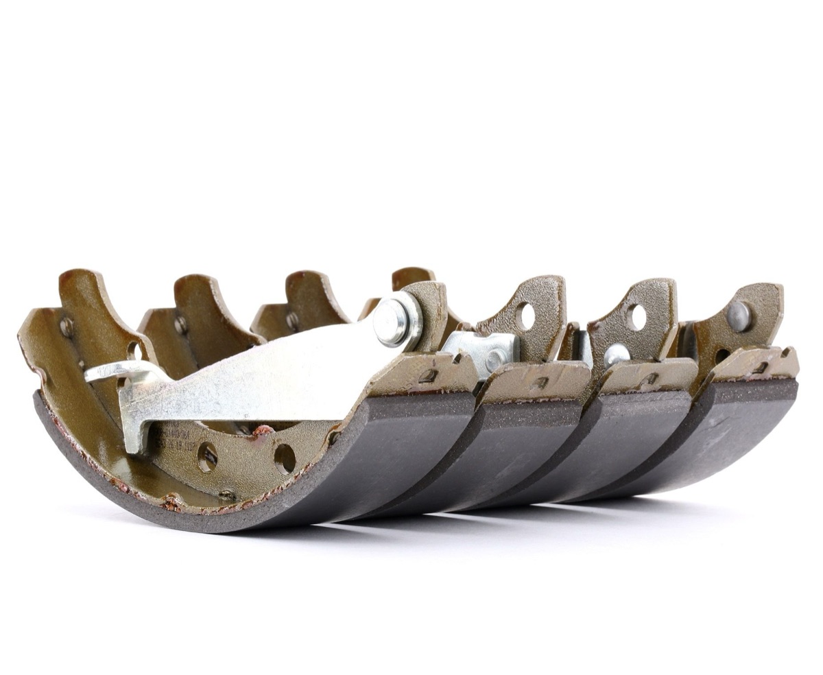 Febi Bilstein 07013 Brake Shoe Set