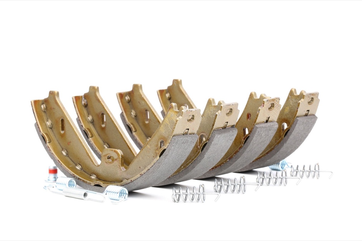 Febi Bilstein 39715 Handbrake Shoes