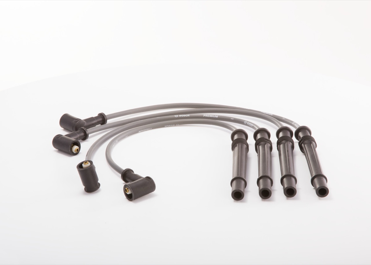 Bosch F 000 99C 602 Ignition Lead Set