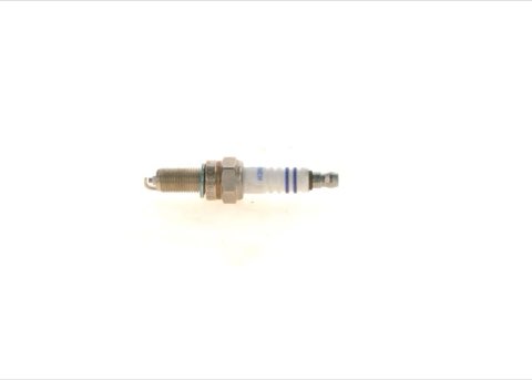 Bosch 0 242 040 502 Spark Plug, photo 2