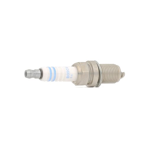Bosch 0 242 235 913 Spark Plug
