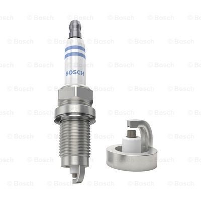 Bosch 0 242 235 983 Spark Plug, photo 3
