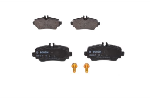Bosch 0 986 424 470 Brake Pad Set
