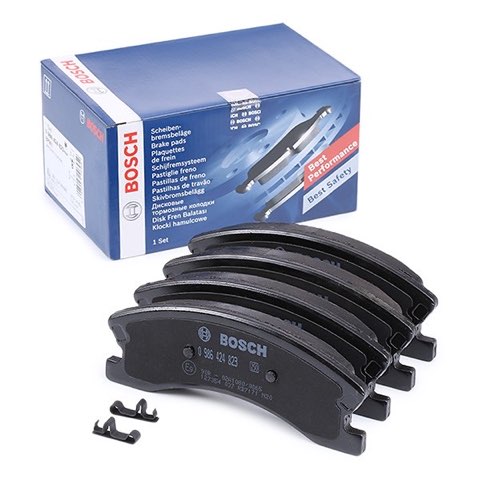 Bosch 0 986 424 823 Brake Pad Set, photo 2